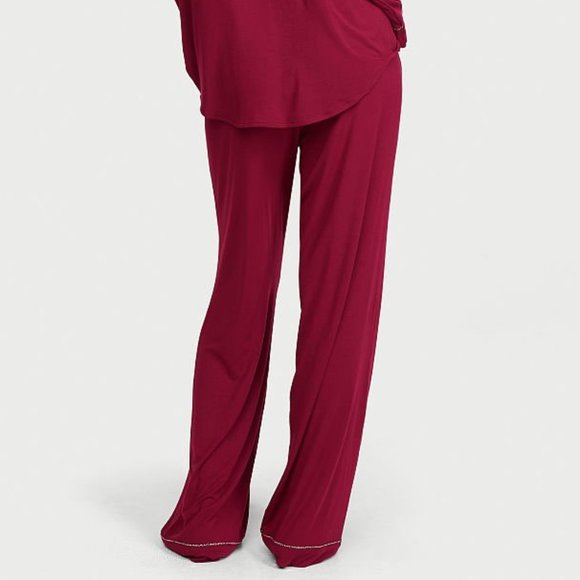 VS XS Regular 30" Inseam Modal PJ Set Red with Leopard Piping NWT - Picture 9 of 16